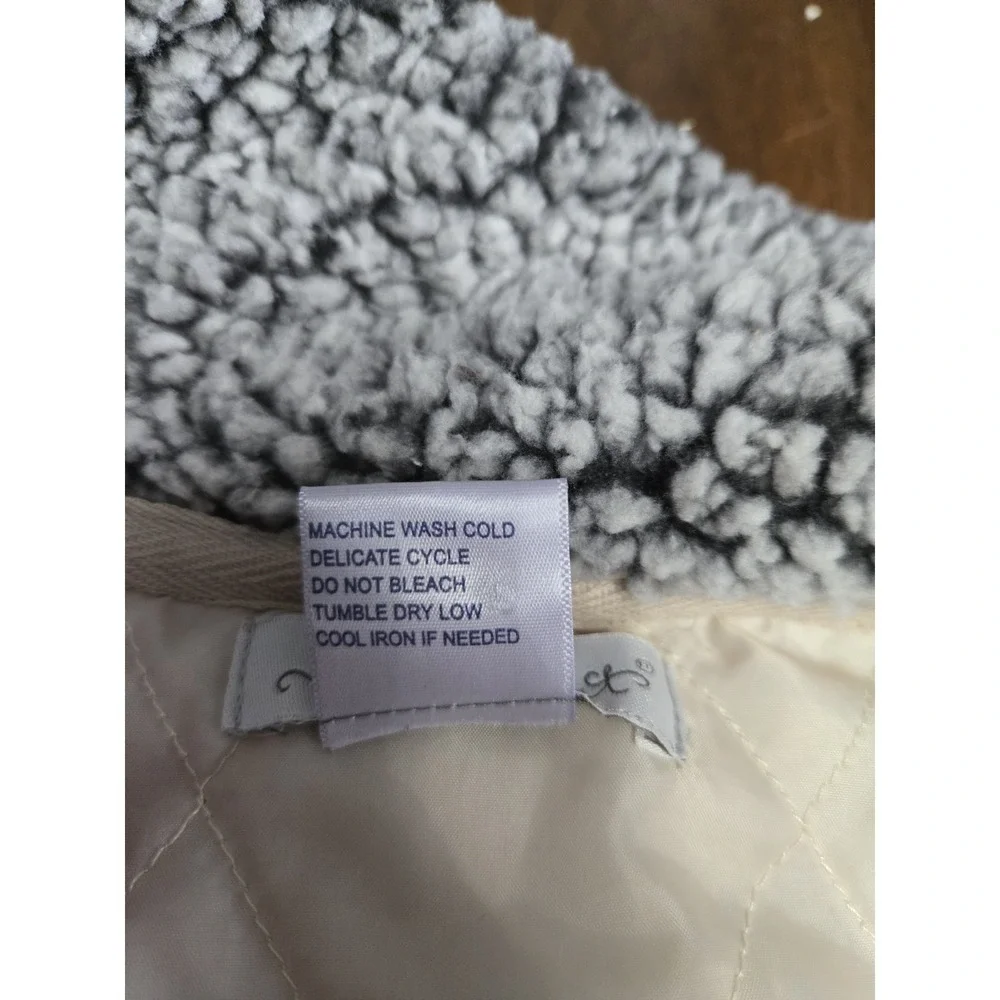 Keren Hart Women's Zip-Up Lined Fleece ~ Beige, Size M ~ Cozy, Warm Sherpa